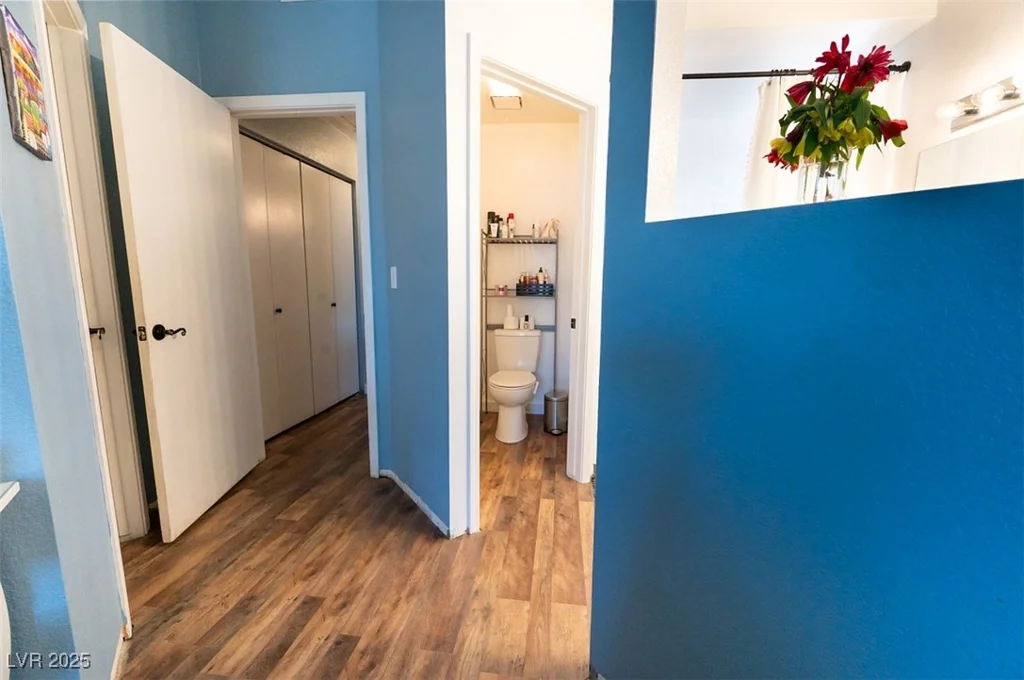 1709 High Breeze, Las Vegas, NV 89106