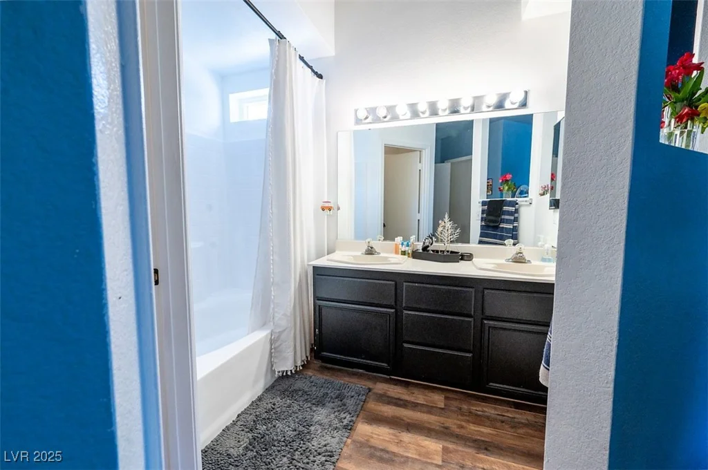 1709 High Breeze, Las Vegas, NV 89106