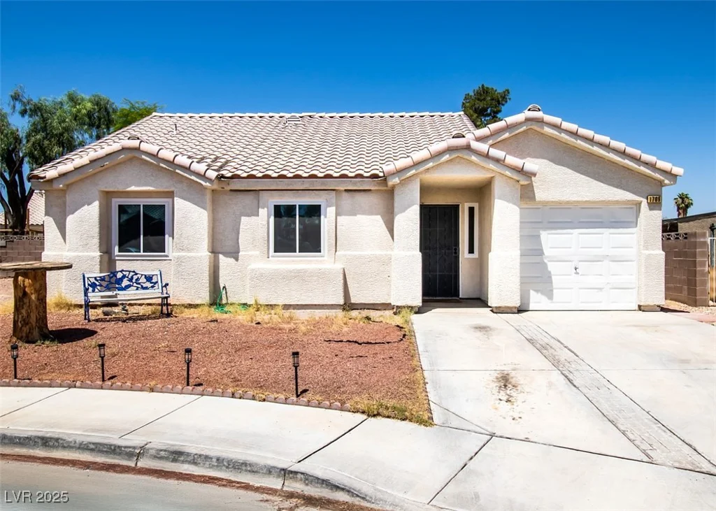 1709 High Breeze, Las Vegas, NV 89106