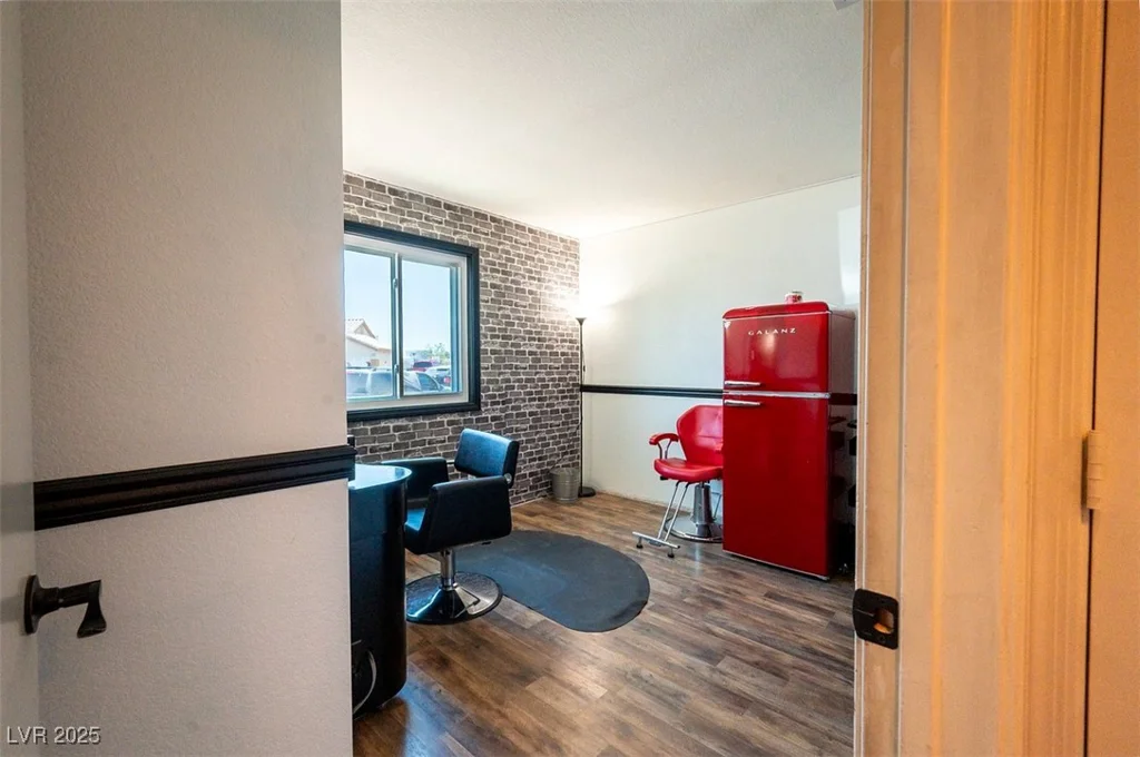 1709 High Breeze, Las Vegas, NV 89106