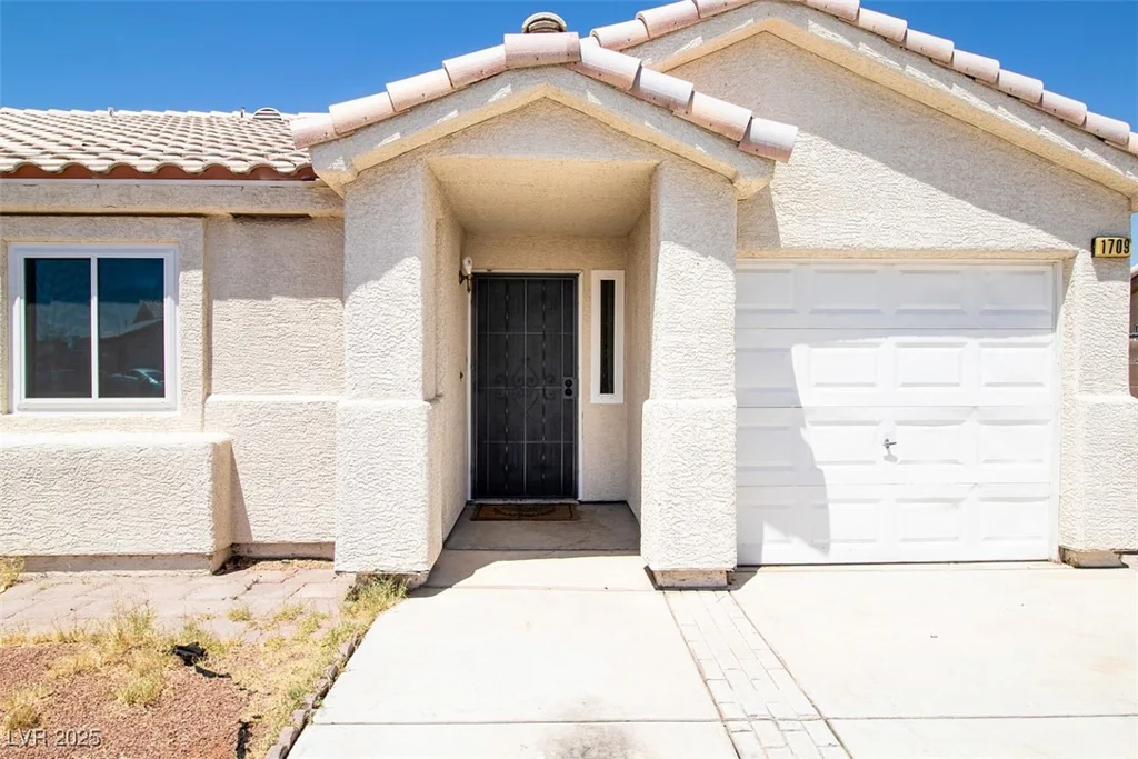 1709 High Breeze, Las Vegas, NV 89106
