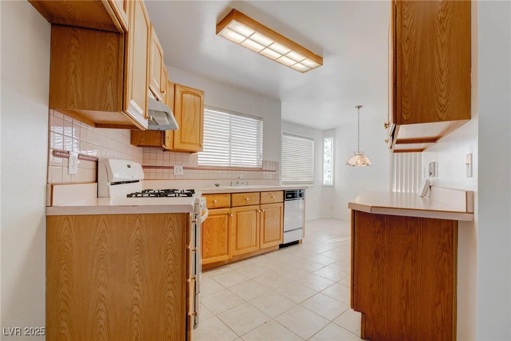 5283 Orinda, Las Vegas, NV 89120