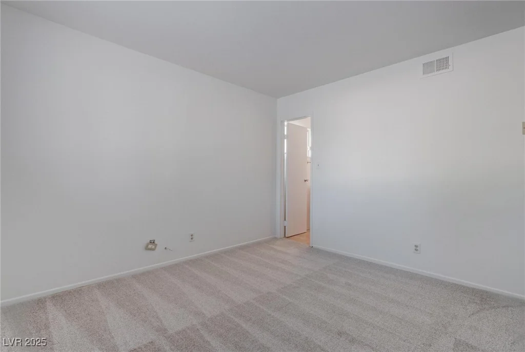 5283 Orinda, Las Vegas, NV 89120
