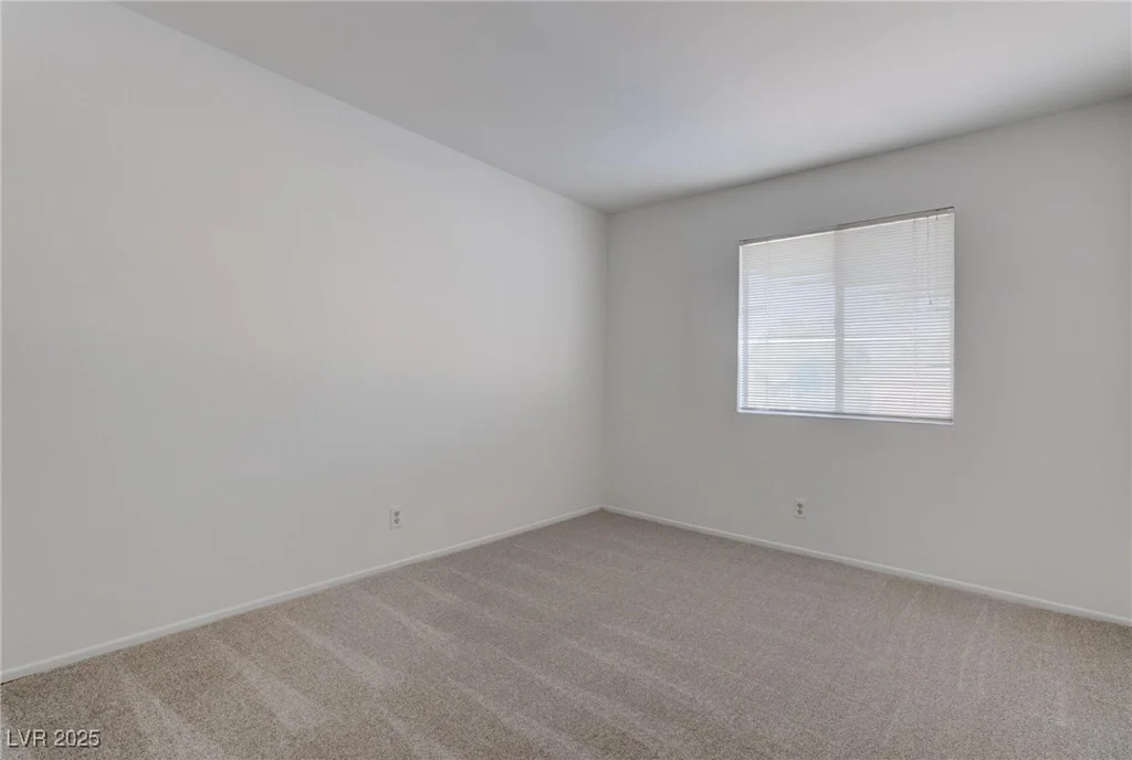 5283 Orinda, Las Vegas, NV 89120