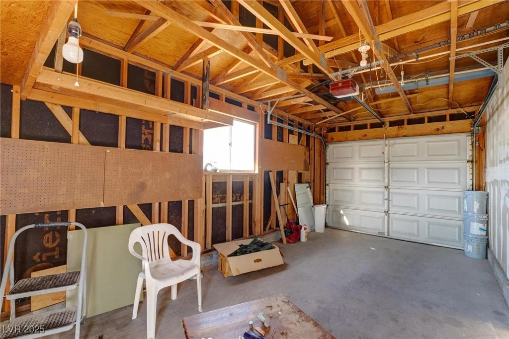 5283 Orinda, Las Vegas, NV 89120