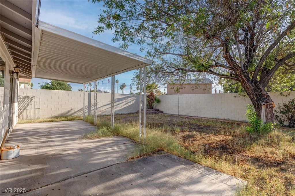 5283 Orinda, Las Vegas, NV 89120