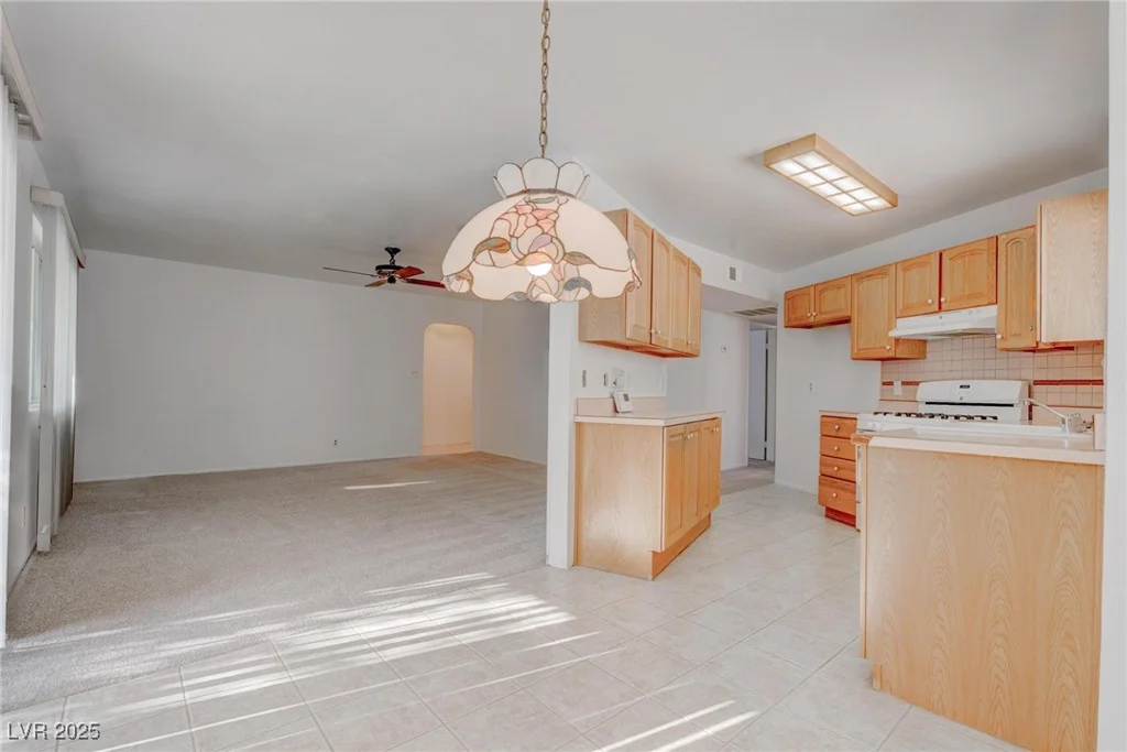 5283 Orinda, Las Vegas, NV 89120