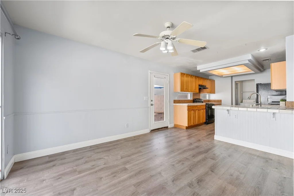 3221 Epson, Las Vegas, NV 89129