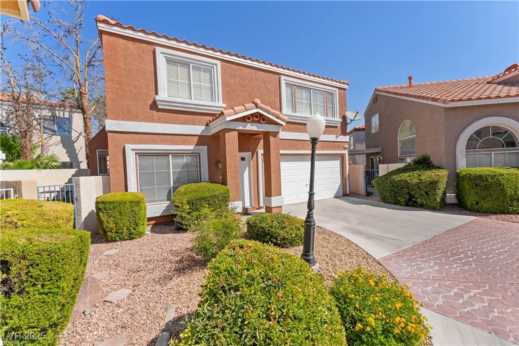 3221 Epson, Las Vegas, NV 89129