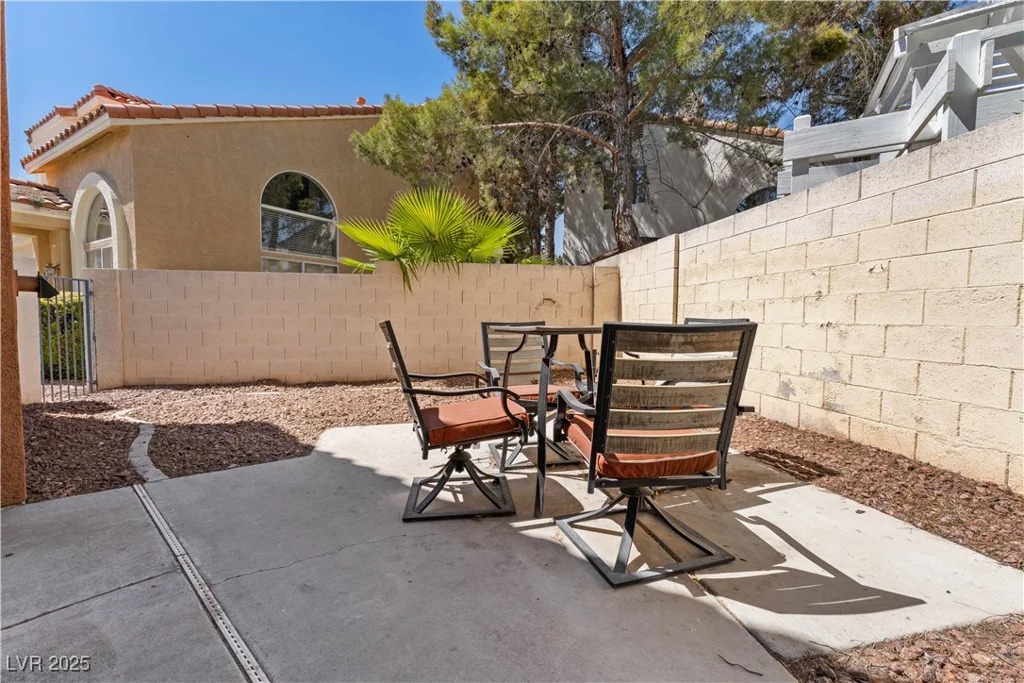 3221 Epson, Las Vegas, NV 89129