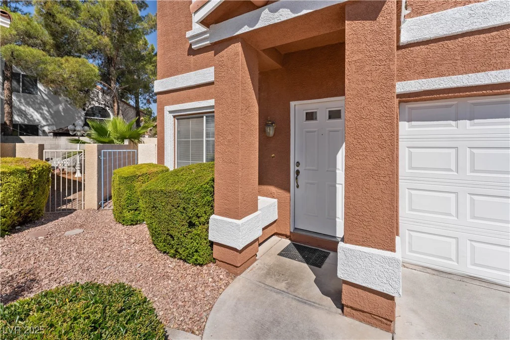 3221 Epson, Las Vegas, NV 89129