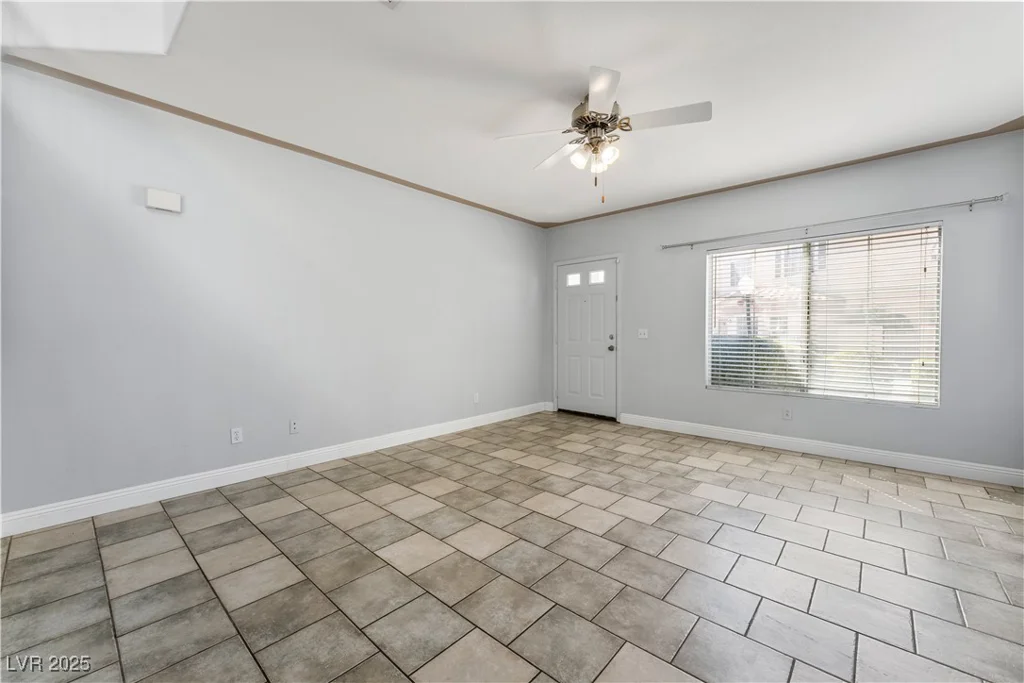 3221 Epson, Las Vegas, NV 89129