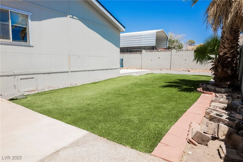 6195 Casa Loma, Las Vegas, NV 89156