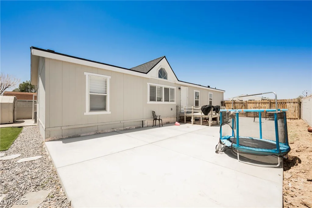 6195 Casa Loma, Las Vegas, NV 89156