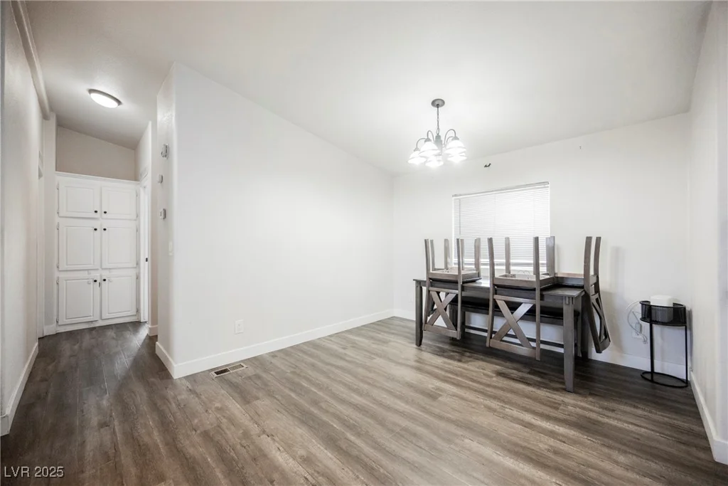 6195 Casa Loma, Las Vegas, NV 89156