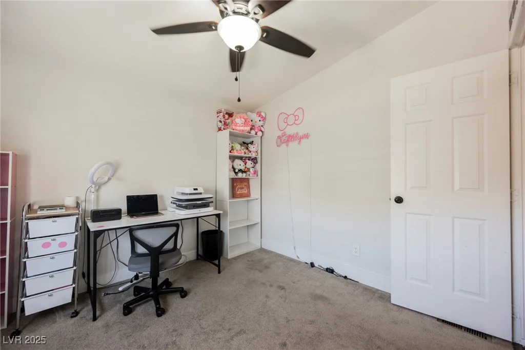 6195 Casa Loma, Las Vegas, NV 89156