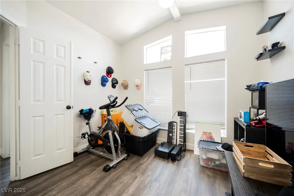 6195 Casa Loma, Las Vegas, NV 89156