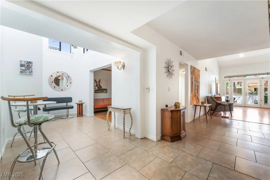 2588 La Fortuna, Las Vegas, NV 89121