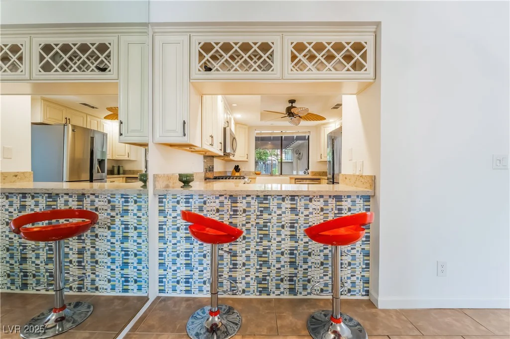 2588 La Fortuna, Las Vegas, NV 89121