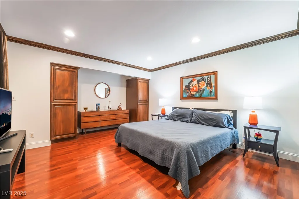 2588 La Fortuna, Las Vegas, NV 89121