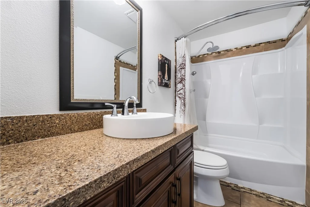 2588 La Fortuna, Las Vegas, NV 89121
