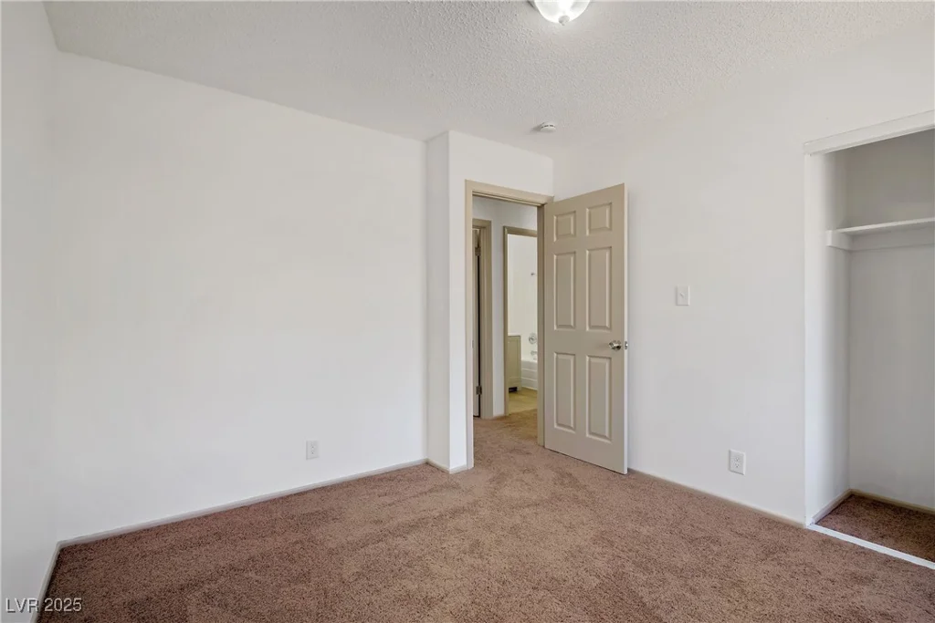 4829 Hot Springs, Las Vegas, NV 89110