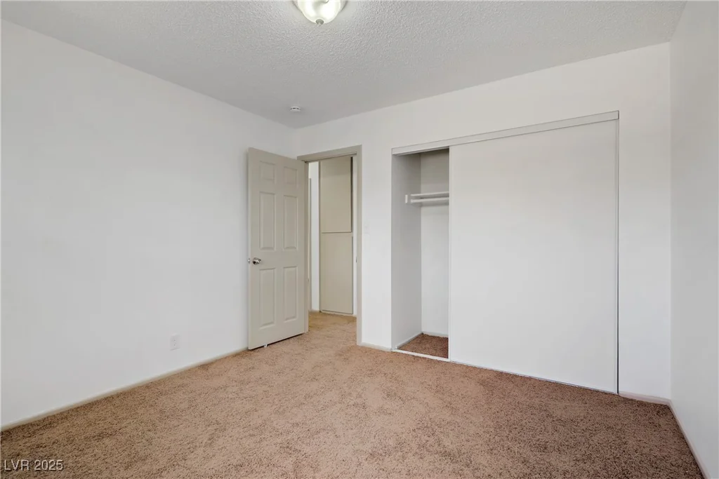 4829 Hot Springs, Las Vegas, NV 89110