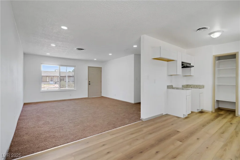 4829 Hot Springs, Las Vegas, NV 89110
