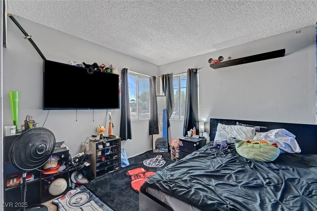 671 Riata, Las Vegas, NV 89110