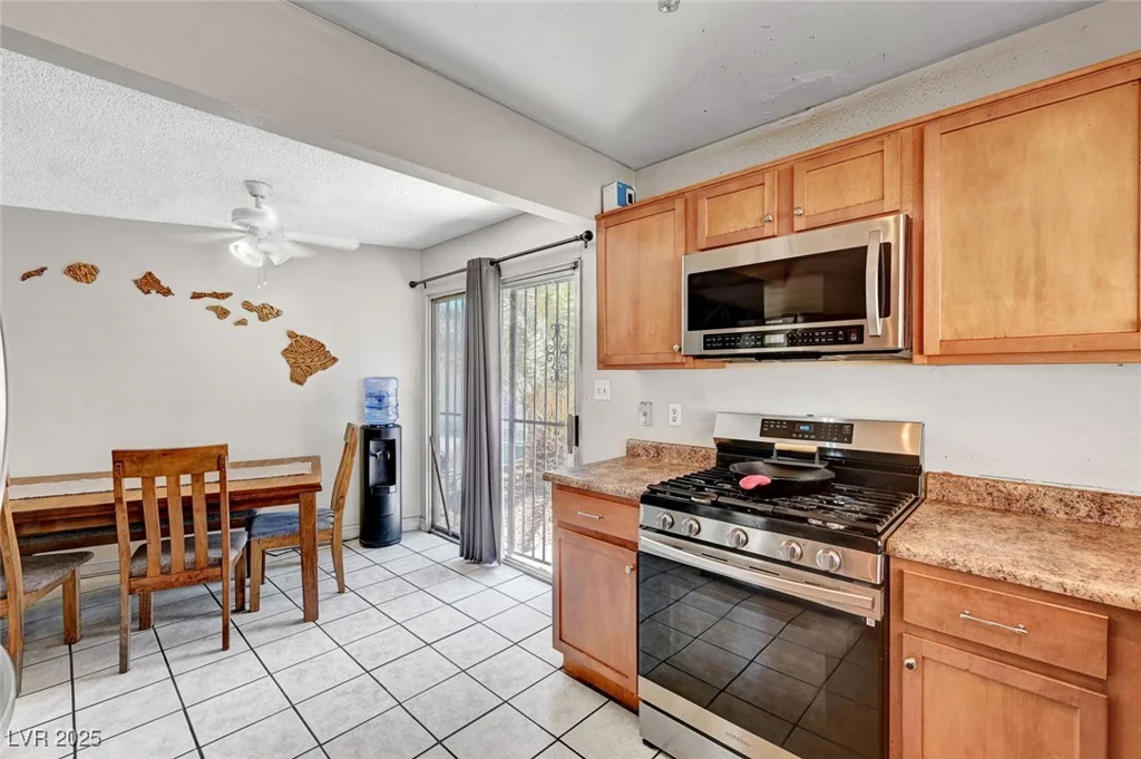 671 Riata, Las Vegas, NV 89110