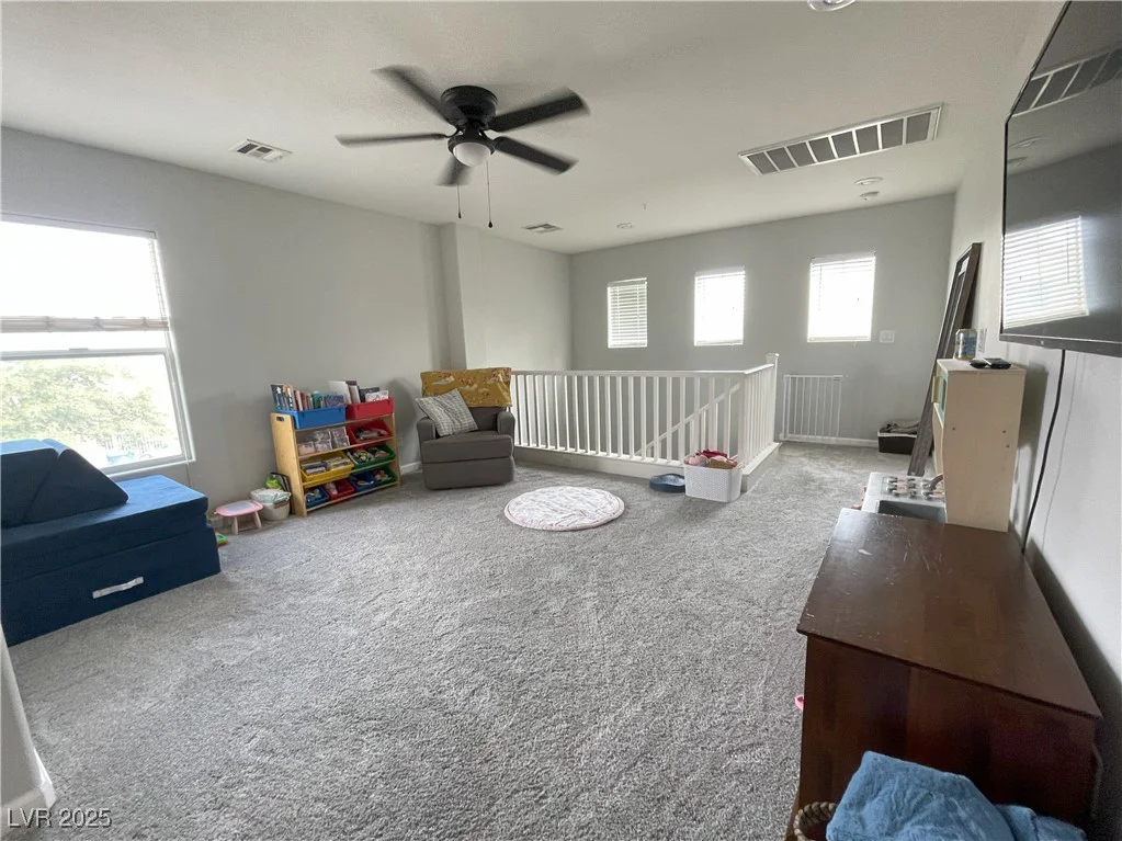 10331 Ednor, Las Vegas, NV 89183
