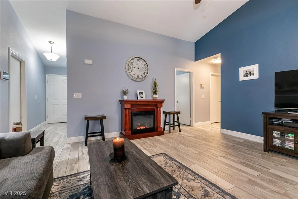 5025 Chambliss, Las Vegas, NV 89130