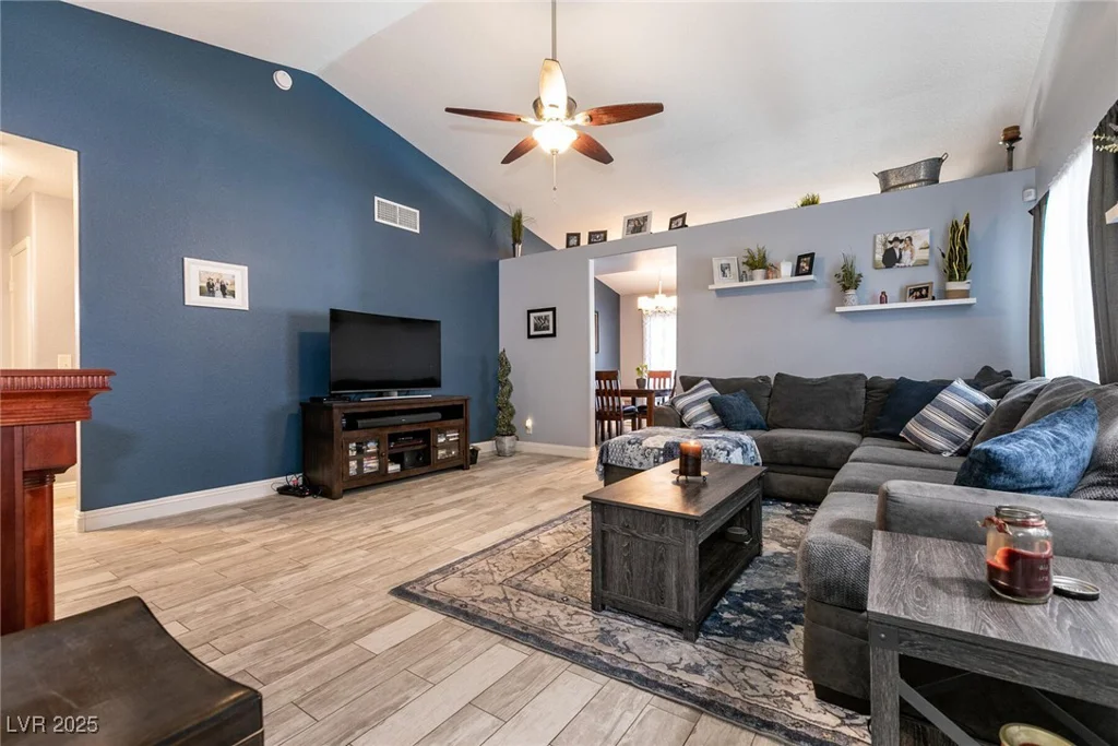 5025 Chambliss, Las Vegas, NV 89130