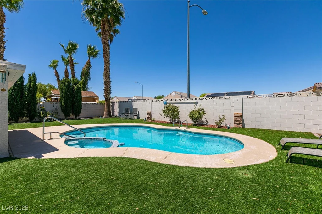 5025 Chambliss, Las Vegas, NV 89130