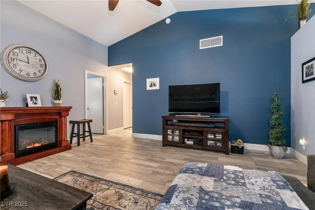 5025 Chambliss, Las Vegas, NV 89130