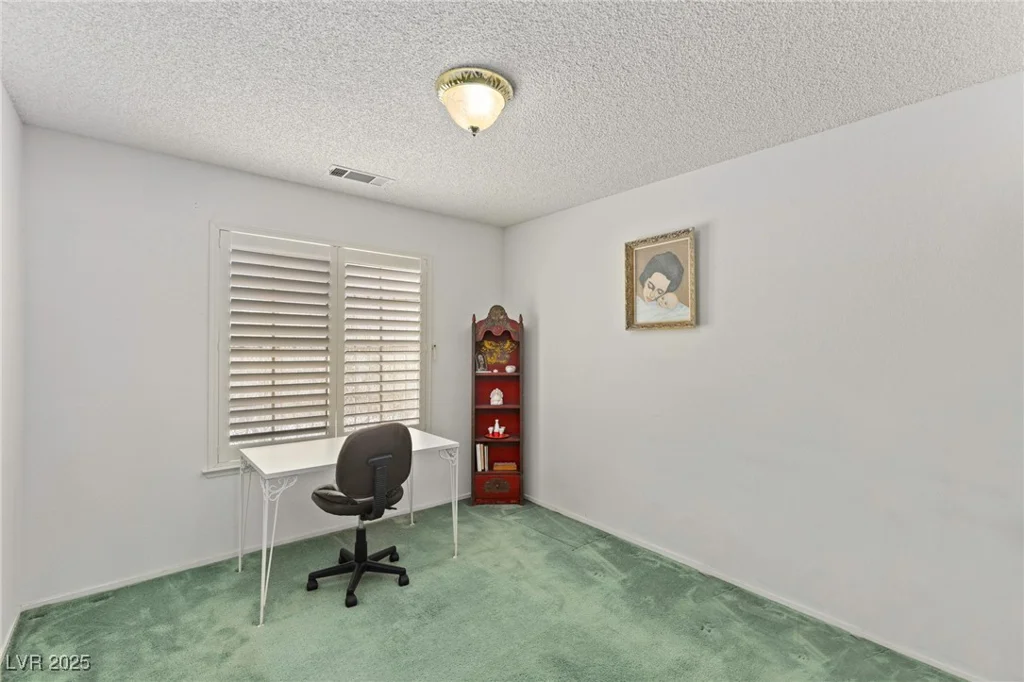 1590 Desertaire, Las Vegas, NV 89110