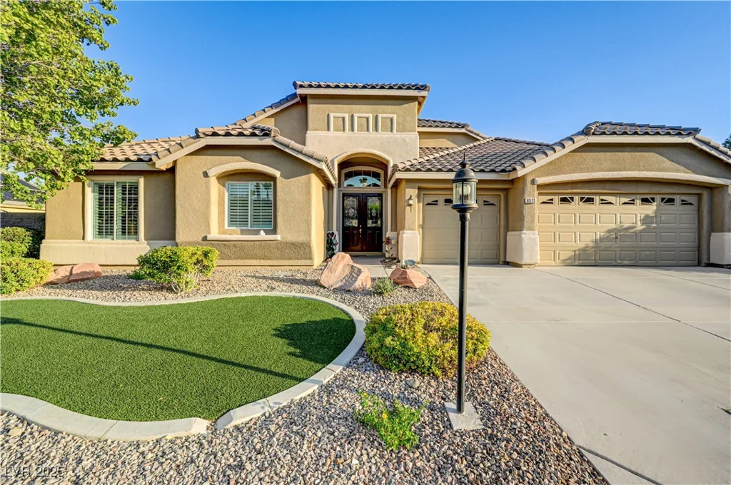 6575 Fence Jumper, Las Vegas, NV 89131