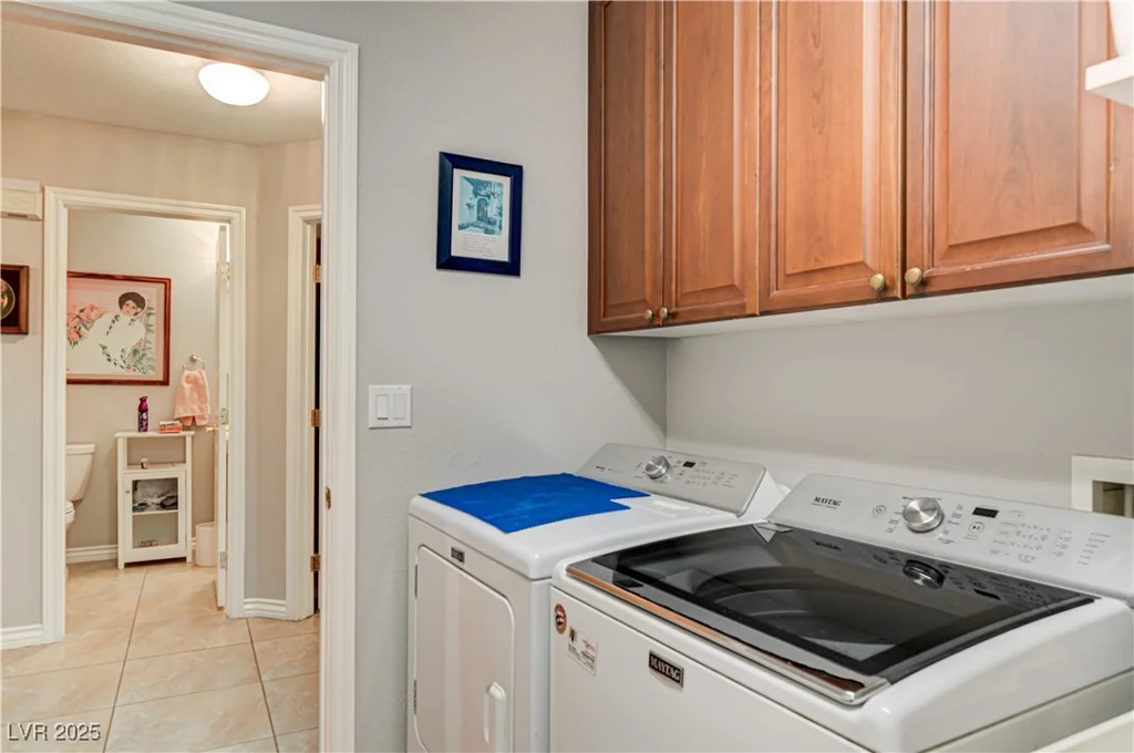 6575 Fence Jumper, Las Vegas, NV 89131