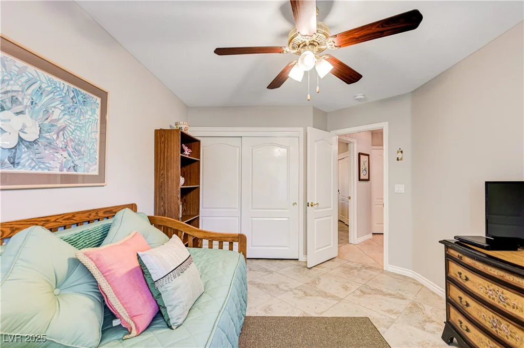 6575 Fence Jumper, Las Vegas, NV 89131