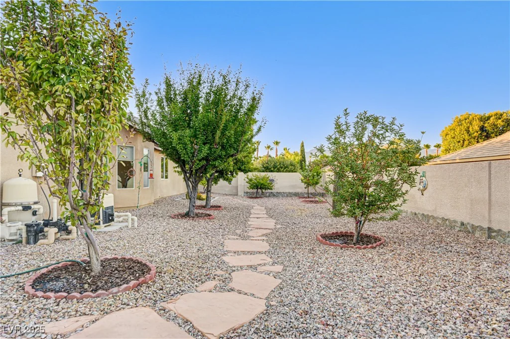 6575 Fence Jumper, Las Vegas, NV 89131