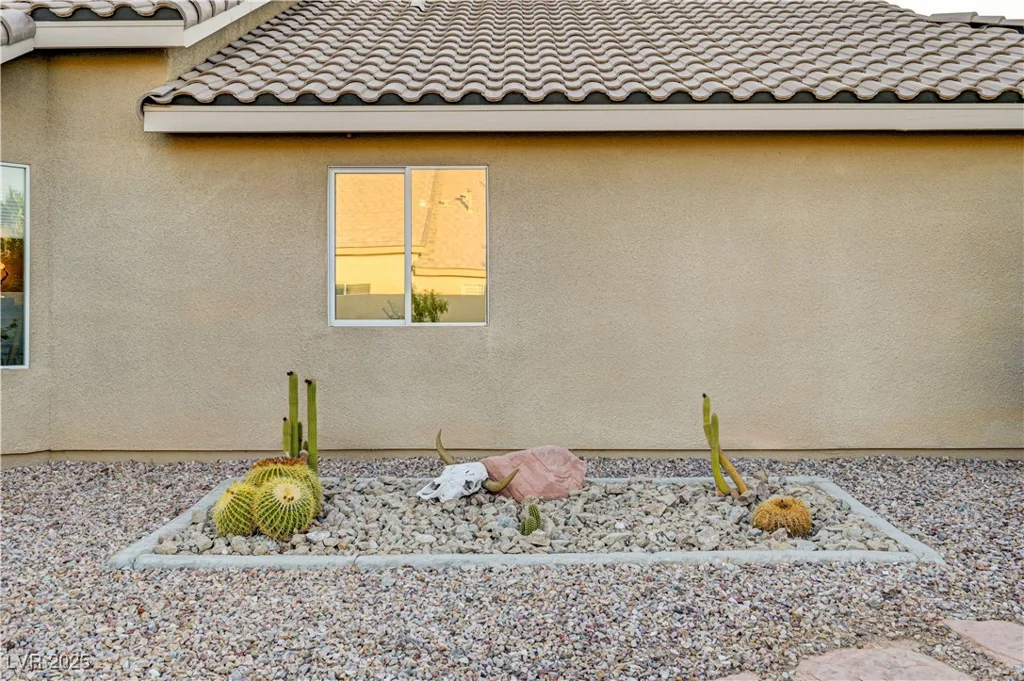 6575 Fence Jumper, Las Vegas, NV 89131