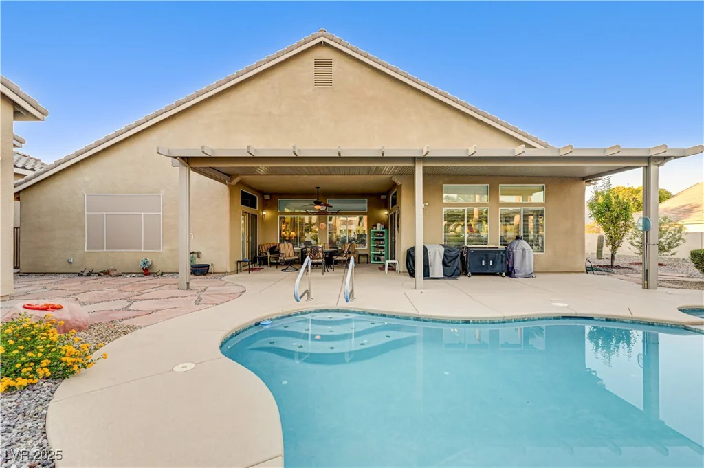6575 Fence Jumper, Las Vegas, NV 89131
