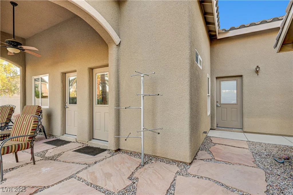 6575 Fence Jumper, Las Vegas, NV 89131
