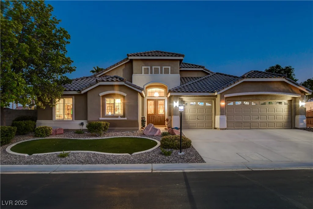 6575 Fence Jumper, Las Vegas, NV 89131