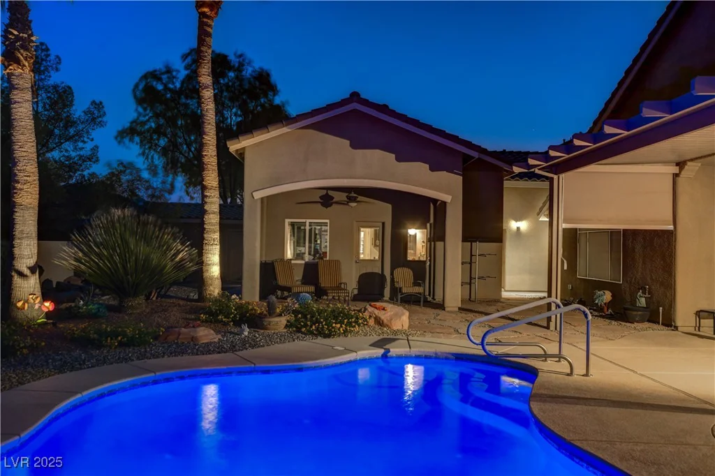 6575 Fence Jumper, Las Vegas, NV 89131