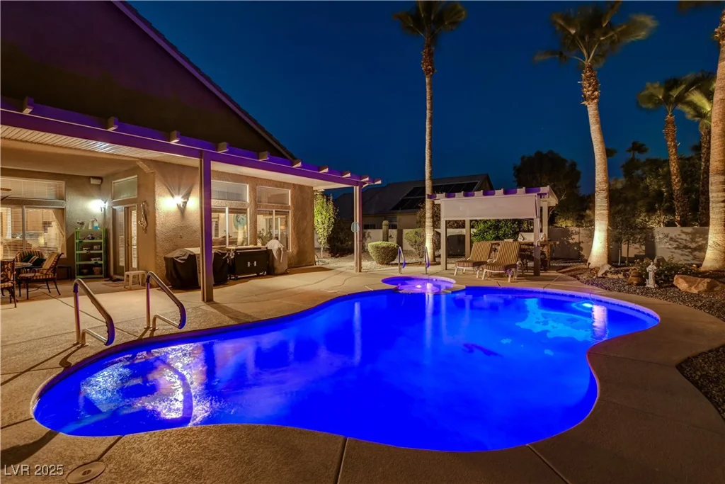 6575 Fence Jumper, Las Vegas, NV 89131