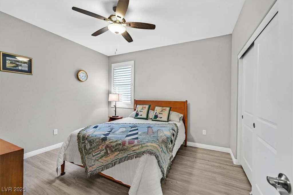 2383 Elmont, North Las Vegas, NV 89086