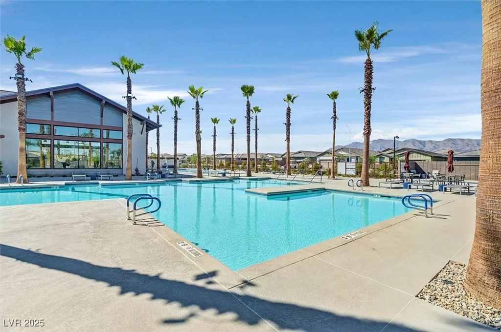 2383 Elmont, North Las Vegas, NV 89086