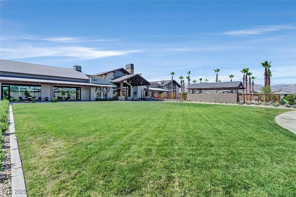 2383 Elmont, North Las Vegas, NV 89086