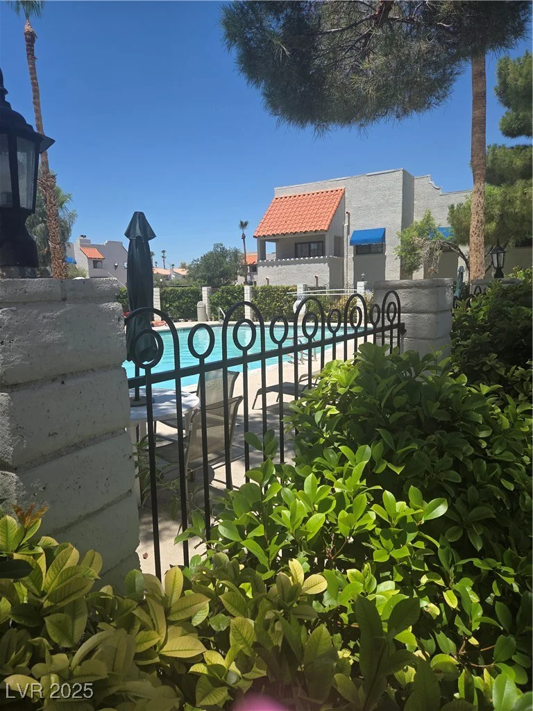 101 Luna, Las Vegas, NV 89145